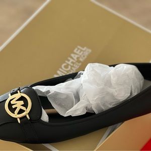 New Size 11 Michael Kors coat shoes